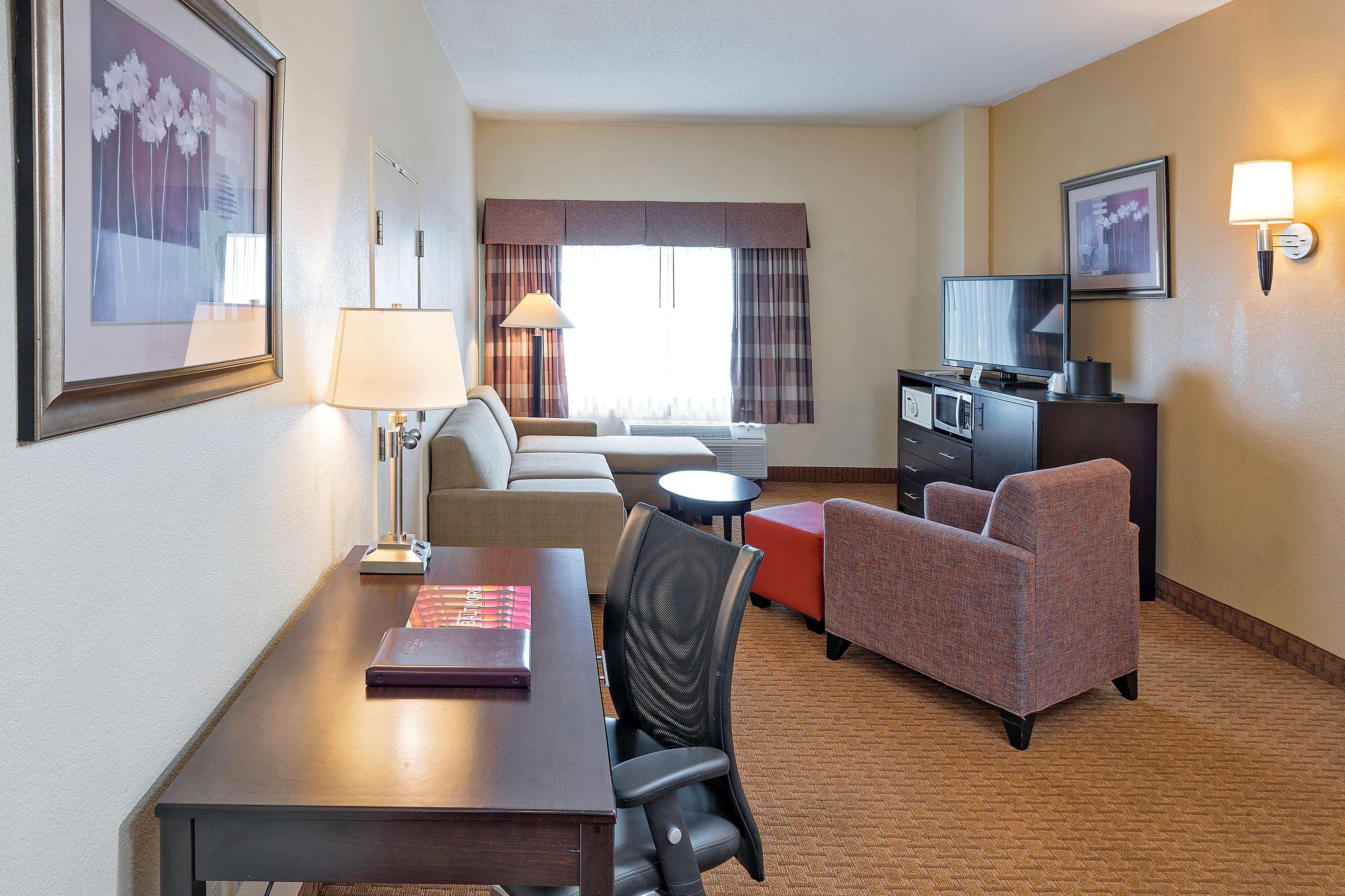 Best Western Plus Hotel & Conference Center Baltimore Buitenkant foto